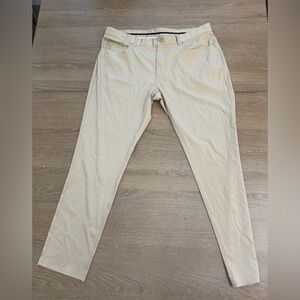 Brooks Brothers Men's Light Tan Chinos